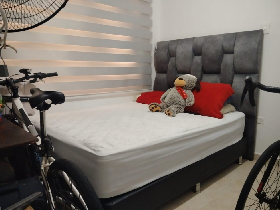 APARTAMENTO EN VENTA EN CAMPO VALDES COD 10712 — foto 5