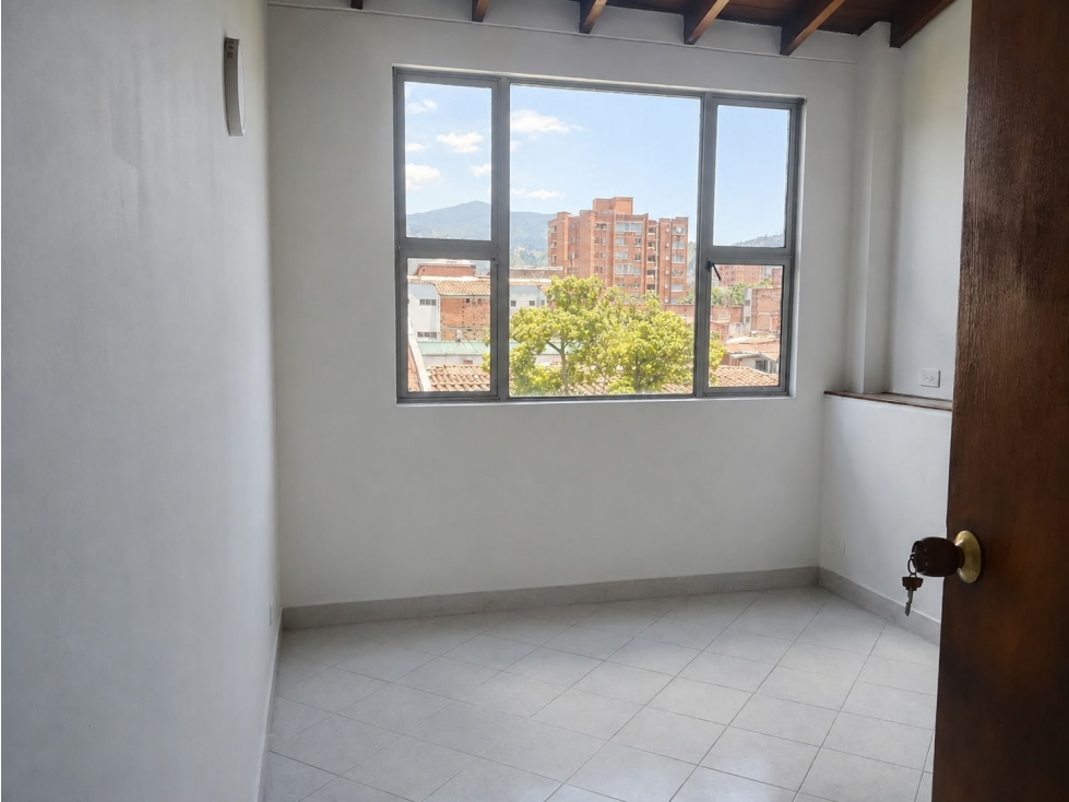 APARTAMENTO EN ARRIENDO EN LAURELES COD 10784 — foto 5