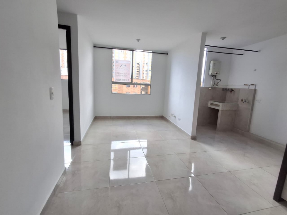 APARTAMENTO EN ARRIENDO EN MEDELLIN COD 10804 — foto 3
