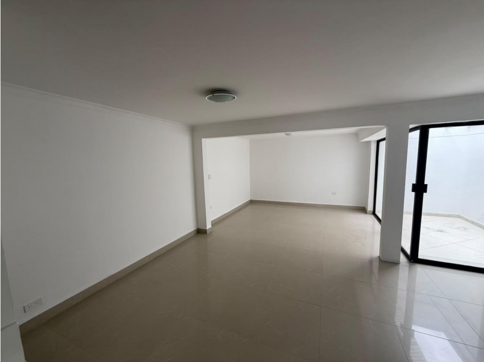 CASA EN ARRIENDO EN LA LOMA DE LOS BERNAL COD 6545 — foto 4