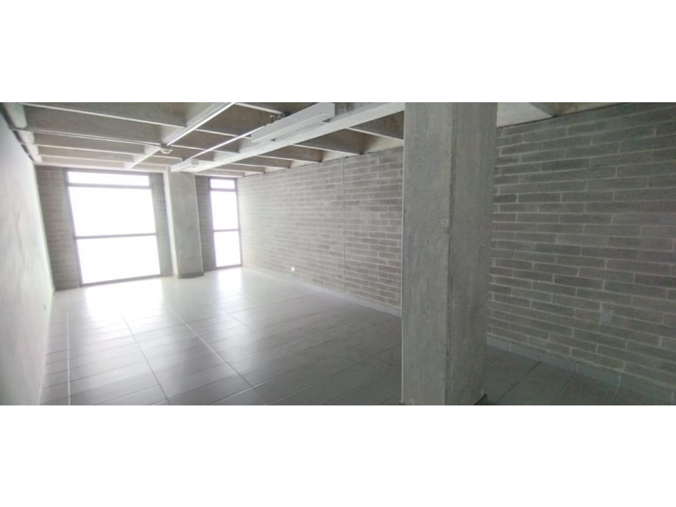 OFICINA EN ARRIENDO CENTRO COD 9756