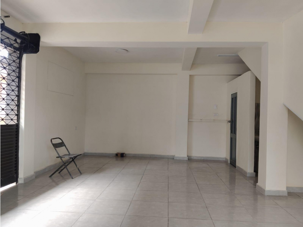 LOCAL EN ARRIENDO EN ENCISO COD 10488