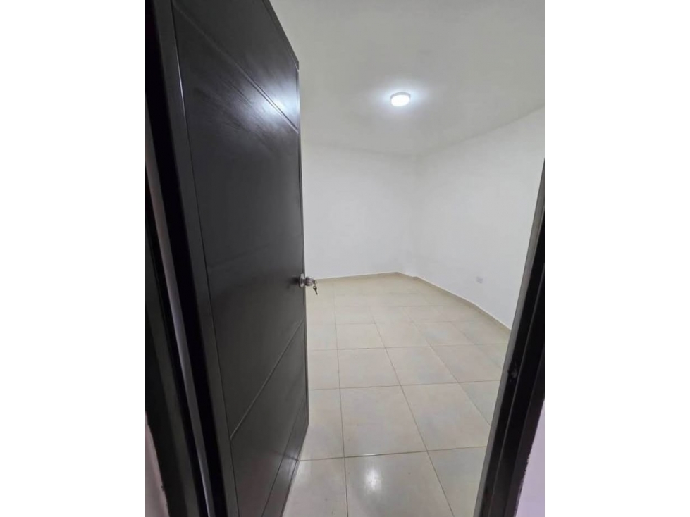 APARTAMENTO EN ARRIENDO EN VILLA HERMOSA COD 10778 — foto 6