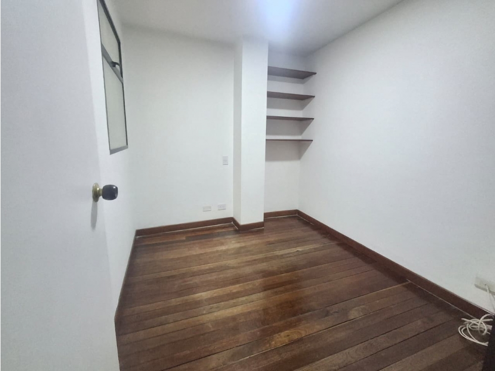 OFICINA EN ARRIENDO EN SABANETA COD 10408 - 5