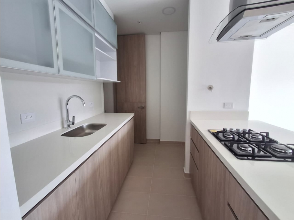 APARTAMENTO EN ARRIENDO EN EL RETIRO COD 10911 — foto 2