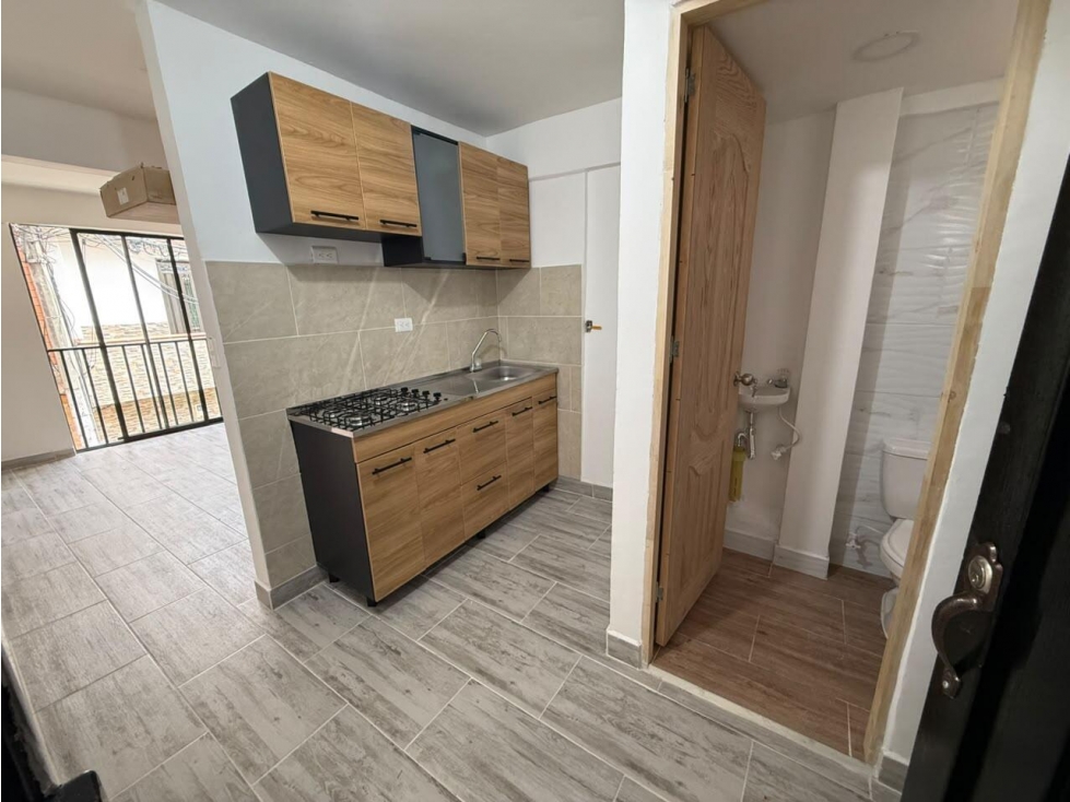 APARTAESTUDIO EN ARRIENDO EN BELEN COD 10918