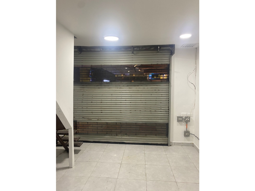 LOCAL EN ARRIENDO EN LAURELES ESTADIO COD 9093 — foto 6