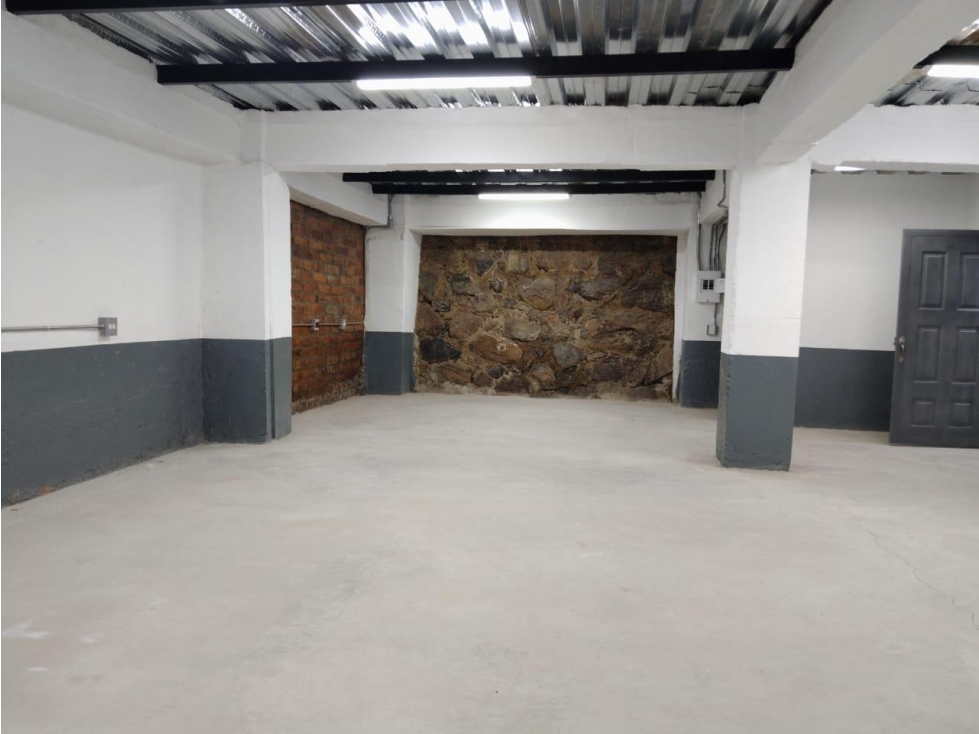 BODEGA EN ARRIENDO CENTRO MEDELLIN COD 9934 — foto 4
