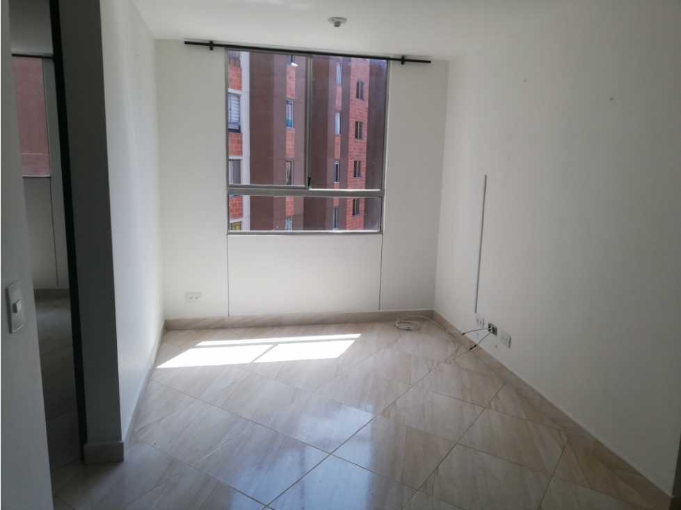APARTAMENTO EN VENTA EN MEDELLIN COD 5601 — foto 2