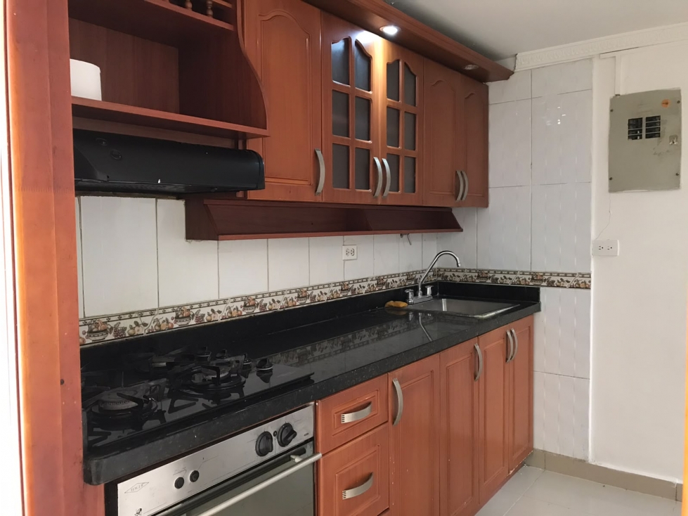 APARTAMENTO EN ARRIENDO EN PRADO CENTRO COD 10801 — foto 2