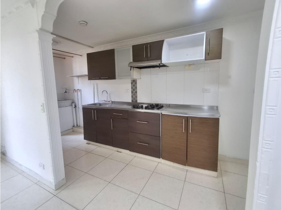 APARTAMENTO EN ARRIENDO EN ENVIGADO COD 10859