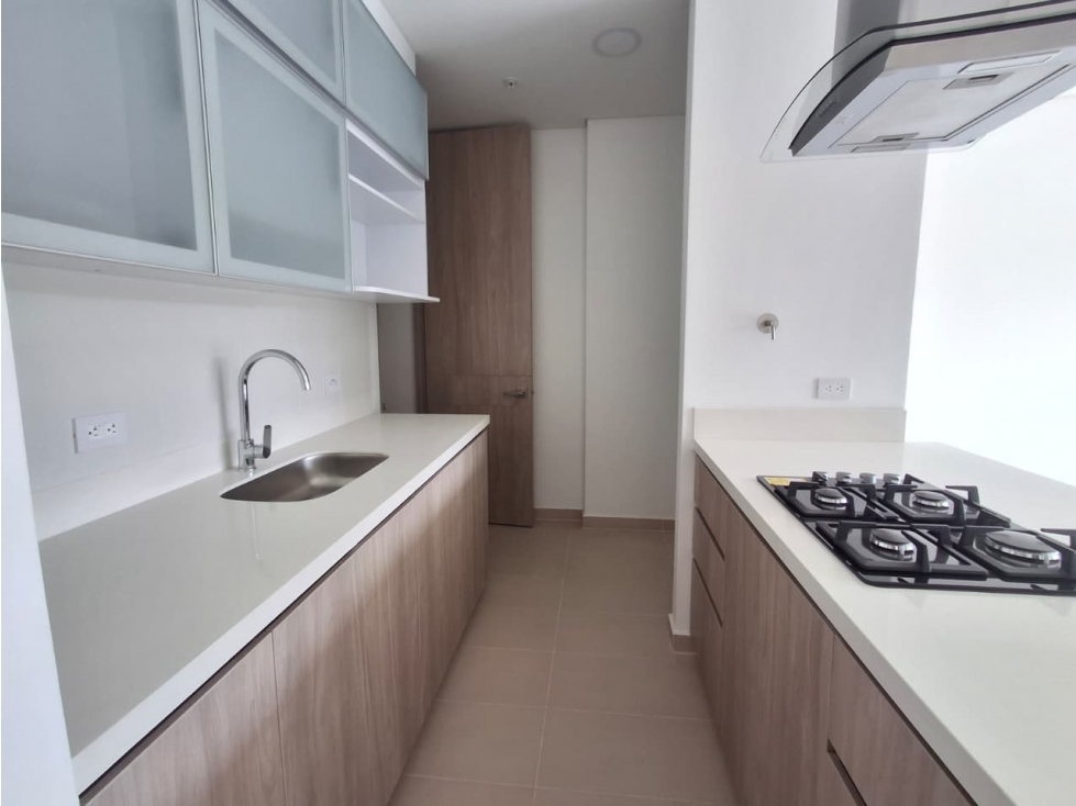 APARTAMENTO EN ARRIENDO EN EL RETIRO COD 10911 — foto 3