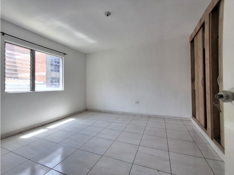 CASA EN ARRIENDO EN ITAGUI COD 10766 - 2