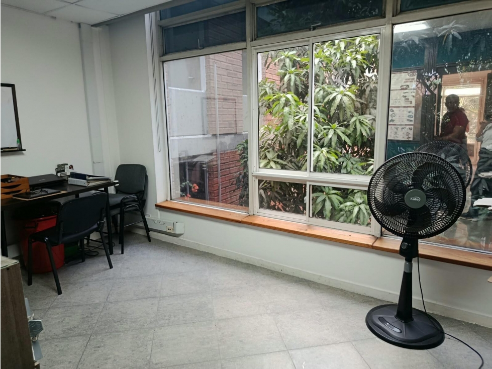 OFICINA EN ARRIENDO EN LA VILLA DEL ABURRA COD 10886 — foto 3