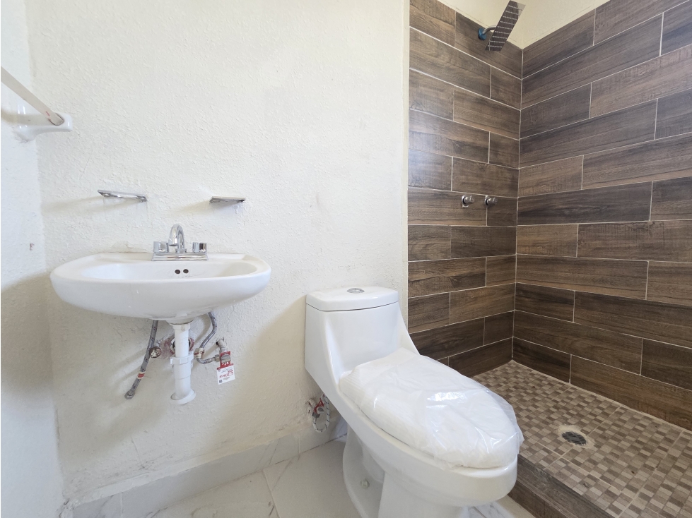 Casa en Riberas 4 | 3 Rec | 2 Baños | ¡Avalúo Alto y Reembolso! — foto 5