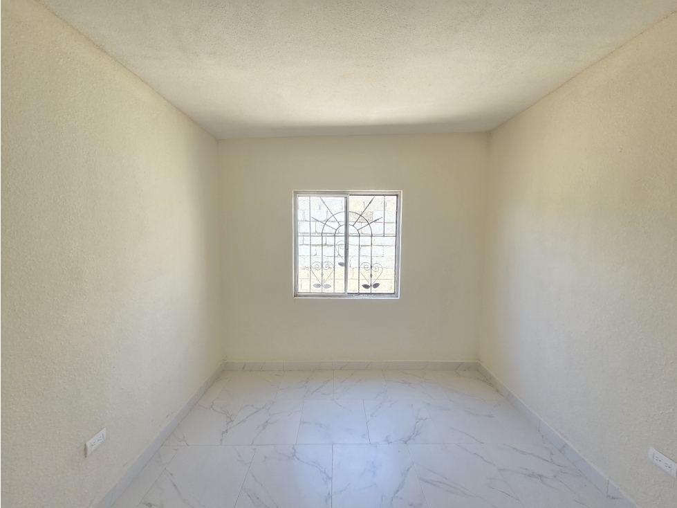 Casa en Riberas 4 | 3 Rec | 2 Baños | ¡Avalúo Alto y Reembolso! — foto 6