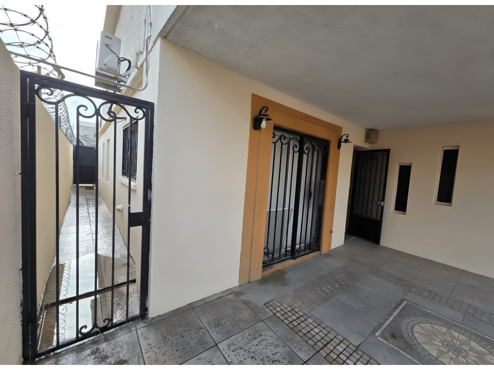 Casa en Fracc. Abierto en Zona Centrica. Juárez Chihuahua — foto 3