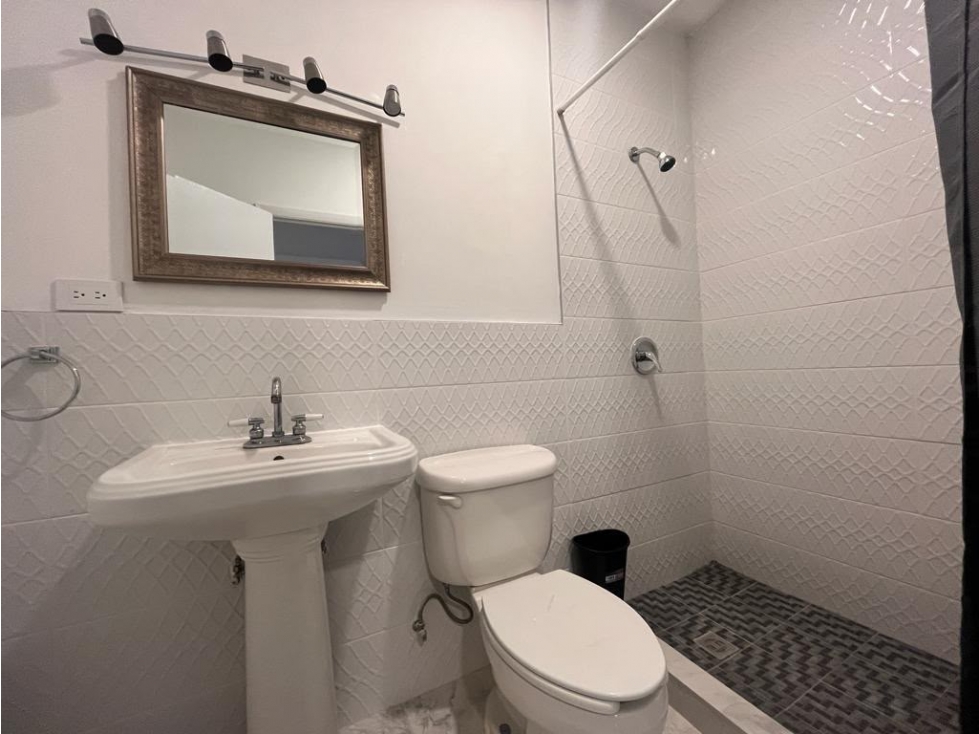 Departamento ejecutivo con servicios incluidos en renta [Depa # 5-19] — foto 5