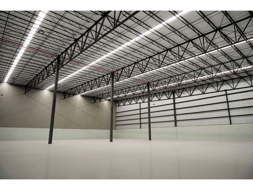 Máxima eficiencia logística: Nueva Bodega Industrial de 2,000 m² - 3