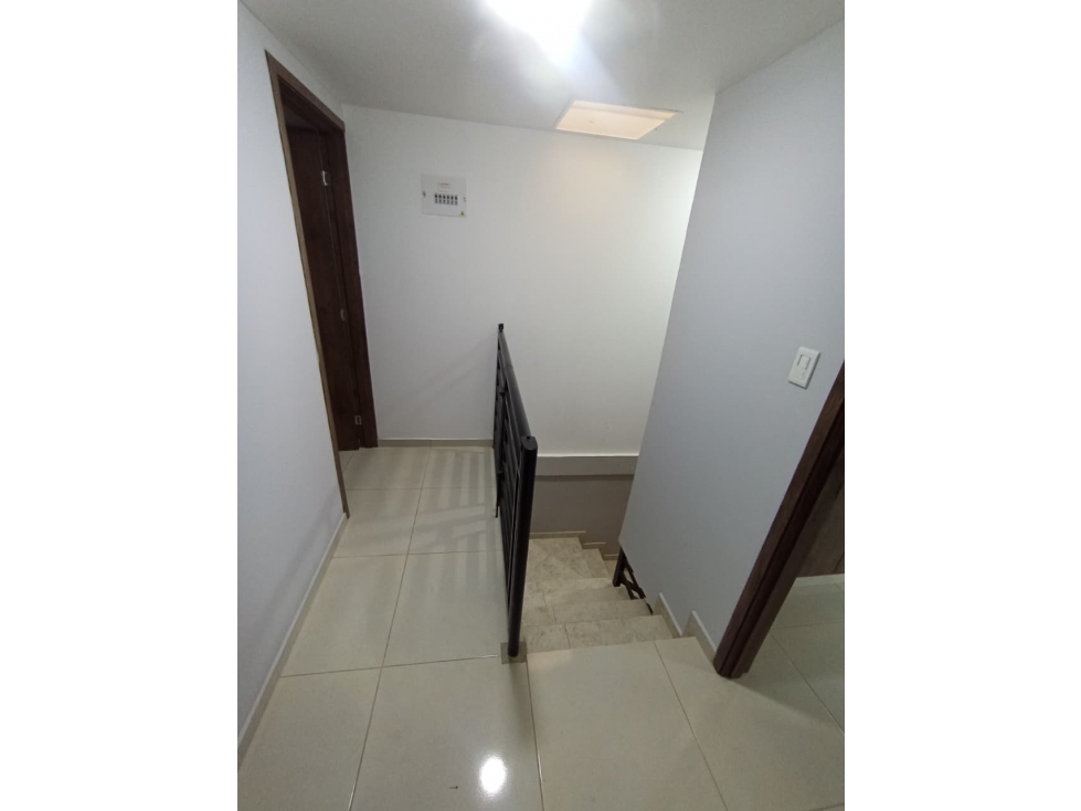 SE ARRIENDA APARTAMENTO EN GUAYACANES APTO 203 - TULUA — foto 3