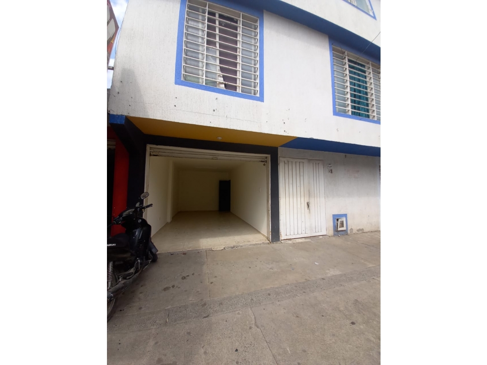 SE ARRIENDA LOCAL COMERCIAL EN SANTA INES - TULUA - 3