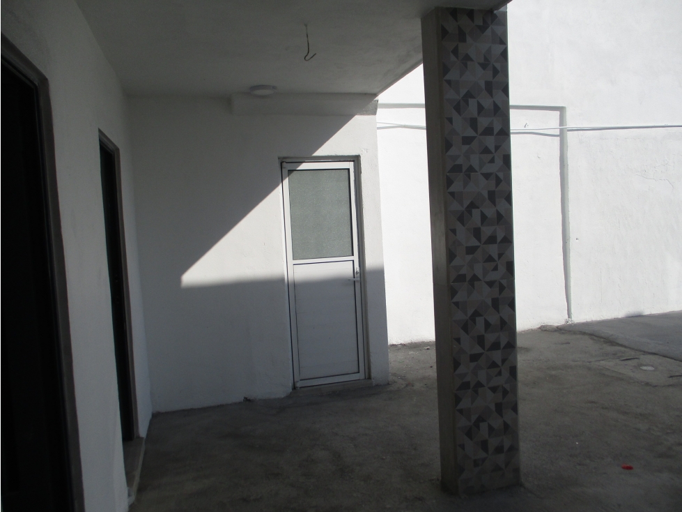 Bodega Oficina en RENTA Col. Nueva Libertad, Guadalupe - 3