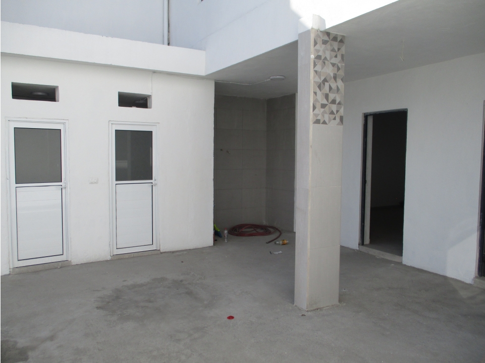 Bodega Oficina en RENTA Col. Nueva Libertad, Guadalupe - 2