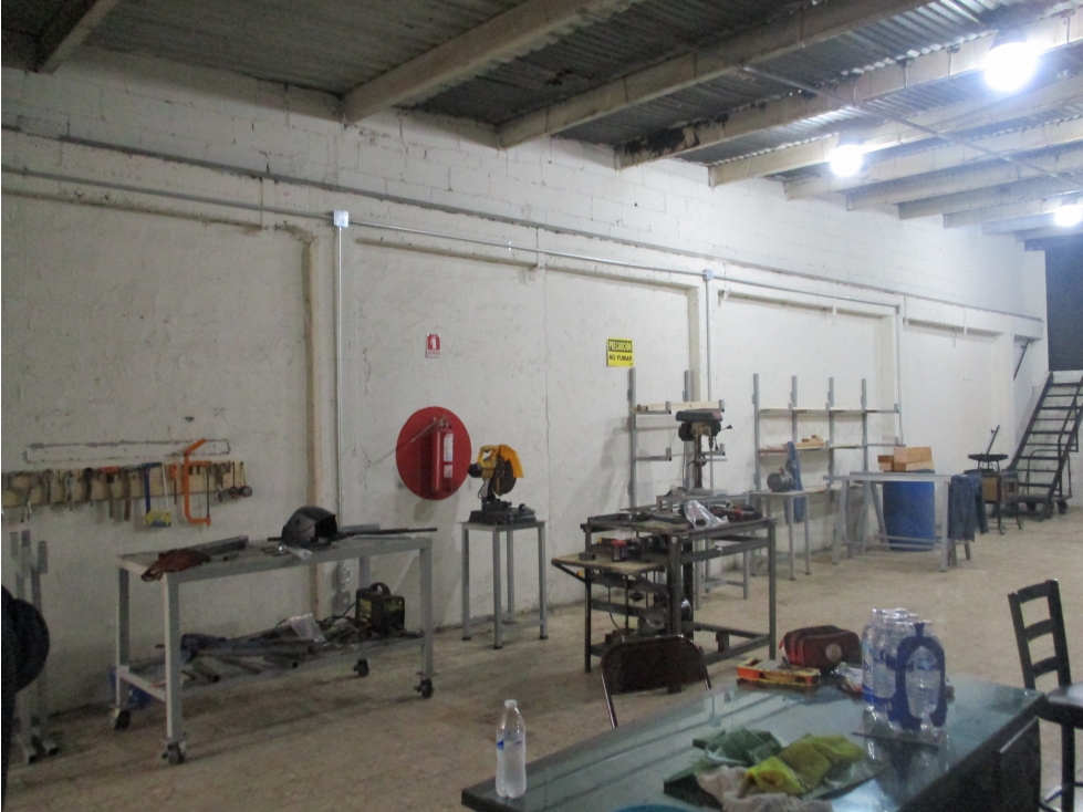 Bodega Comercial en VENTA Centro de Monterrey - 5