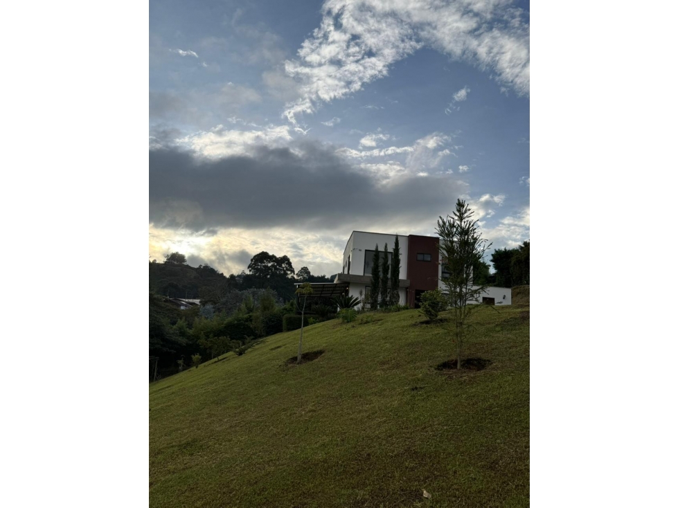 Arriendo Finca en La Ceja Antioquia - 5
