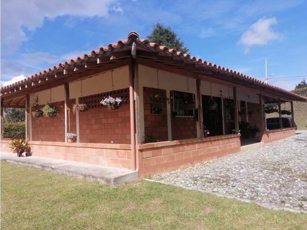 Arriendo Finca Amoblada en Guarne