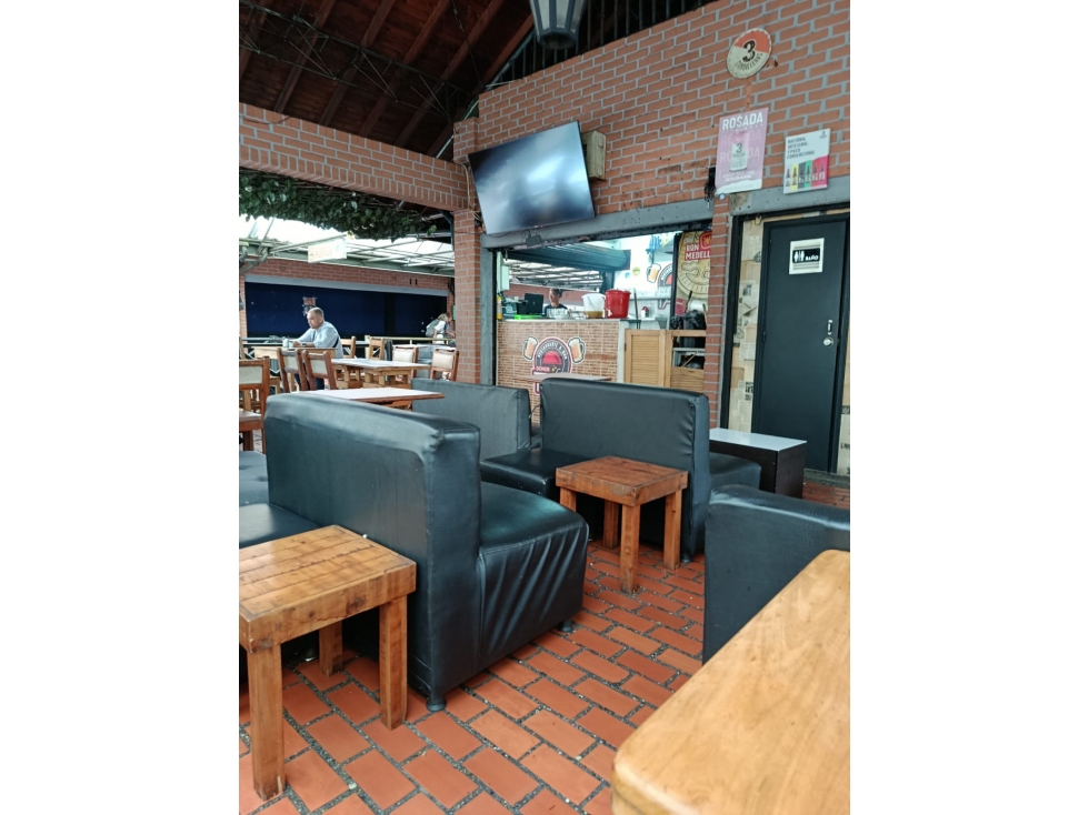 LOCAL EN VENTA, CENTRO COMERCIAL PARQUE BOLIVAR