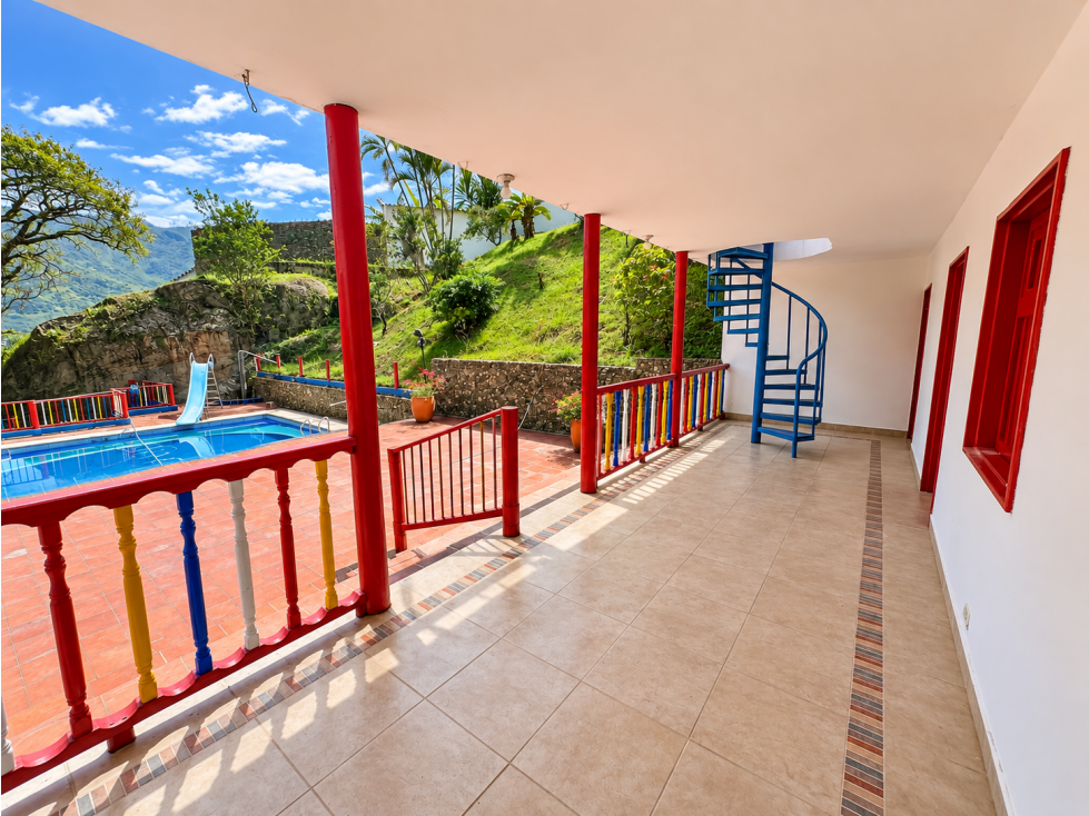 FINCA EN VENTA GIRARDOTA 25.300 MT2 A SOLO 10 MINUTOS DEL PUEBLO — foto 3