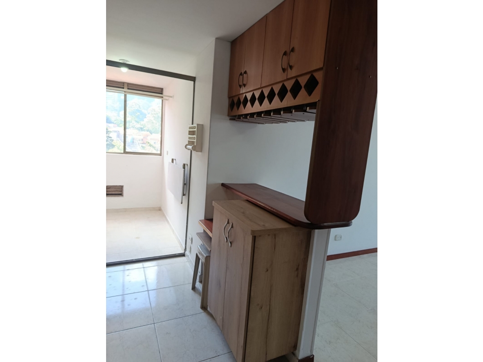 RENTA APARTAMENTO EN EL POBLADO LOMA DE LOS GONZALES — foto 3