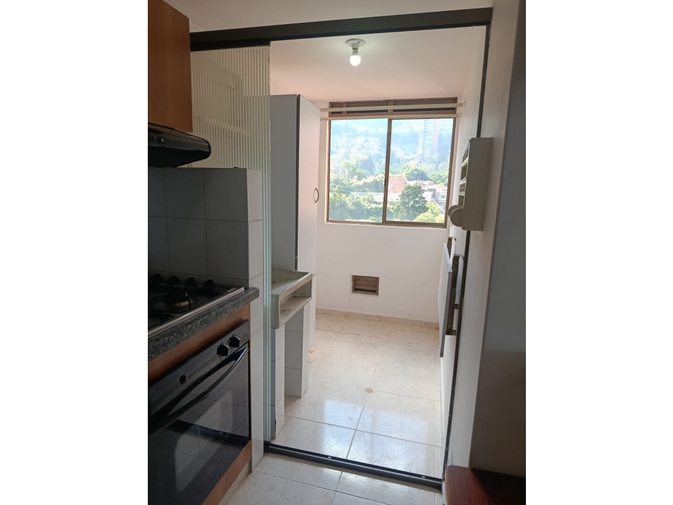 RENTA APARTAMENTO EN EL POBLADO LOMA DE LOS GONZALES — foto 4