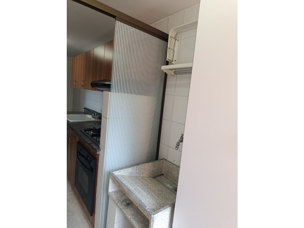 RENTA APARTAMENTO EN EL POBLADO LOMA DE LOS GONZALES — foto 5