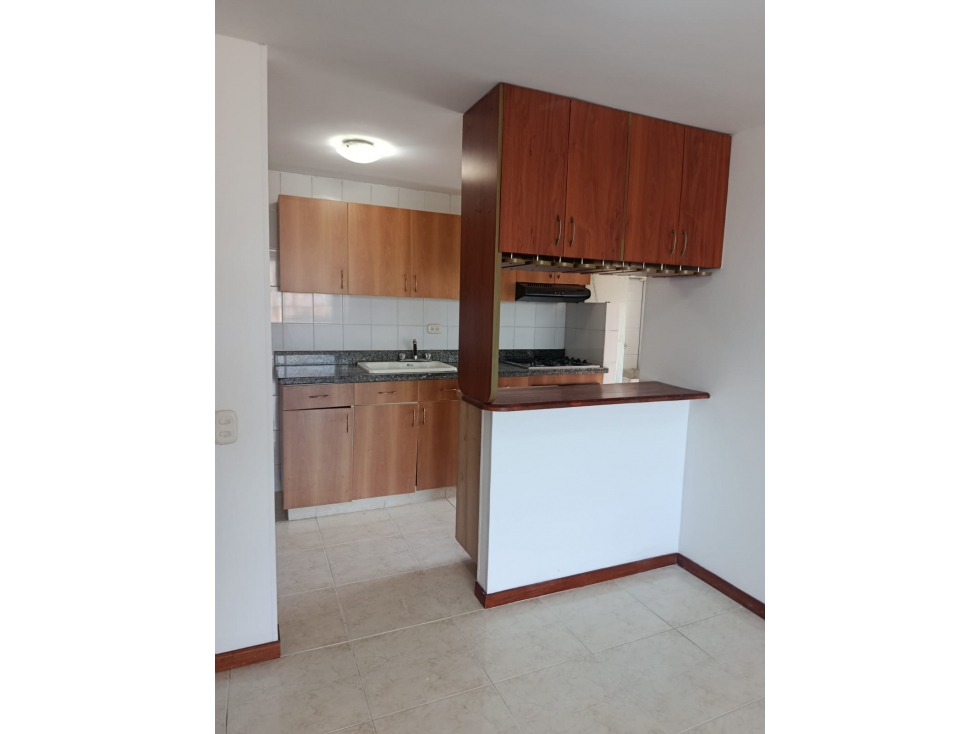RENTA APARTAMENTO EN EL POBLADO LOMA DE LOS GONZALES — foto 6