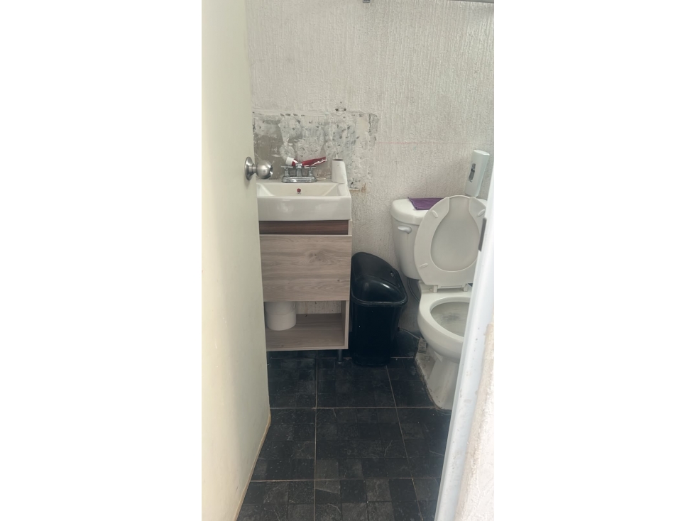 DEPTO 3 PLANTA. VILLA ALEJANDRINA 1300 141 E, ARBOLADA RESIDENCIAL. — foto 3