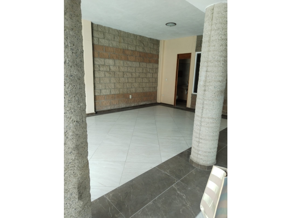 EDIFICIO EN RENTA - 6