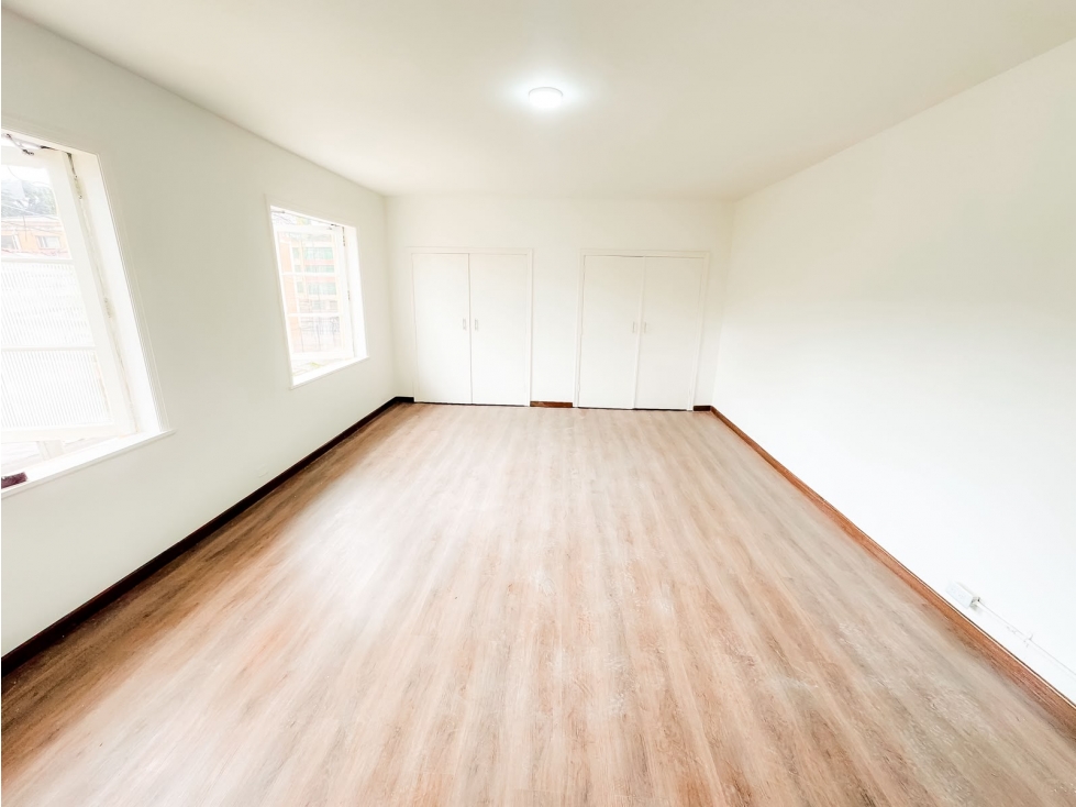 Casa para arriendo de 670 metros Teusaquillo — foto 2