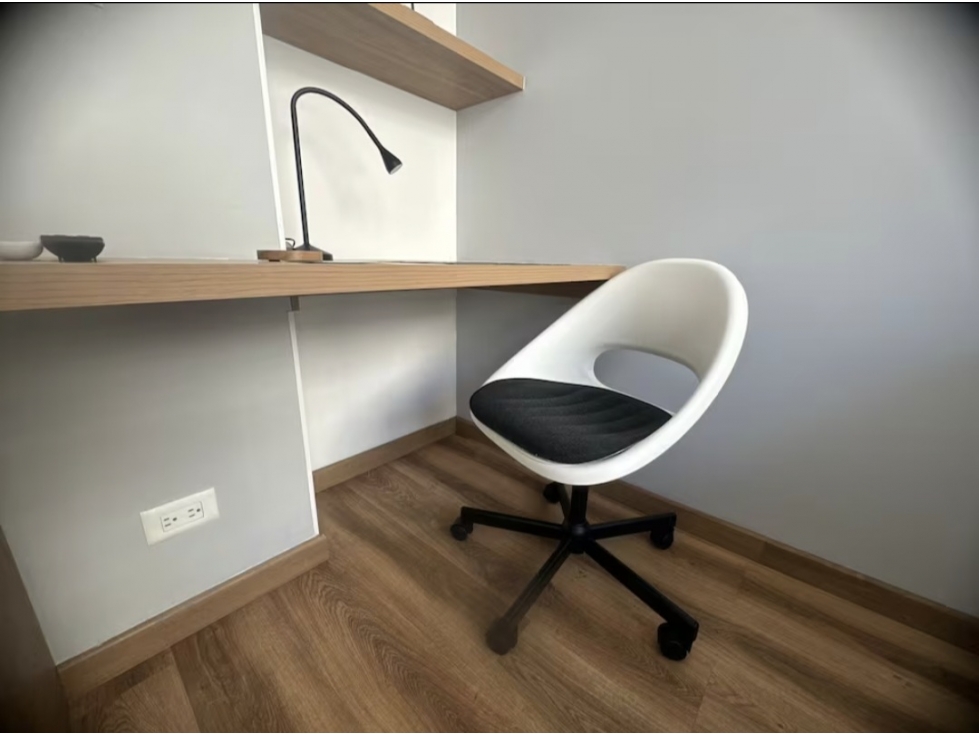 Apartaestudio amoblado para venta de 16 metros Chico — foto 6