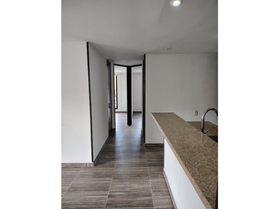 Apartamento para venta de 64 metros la Calera — foto 4