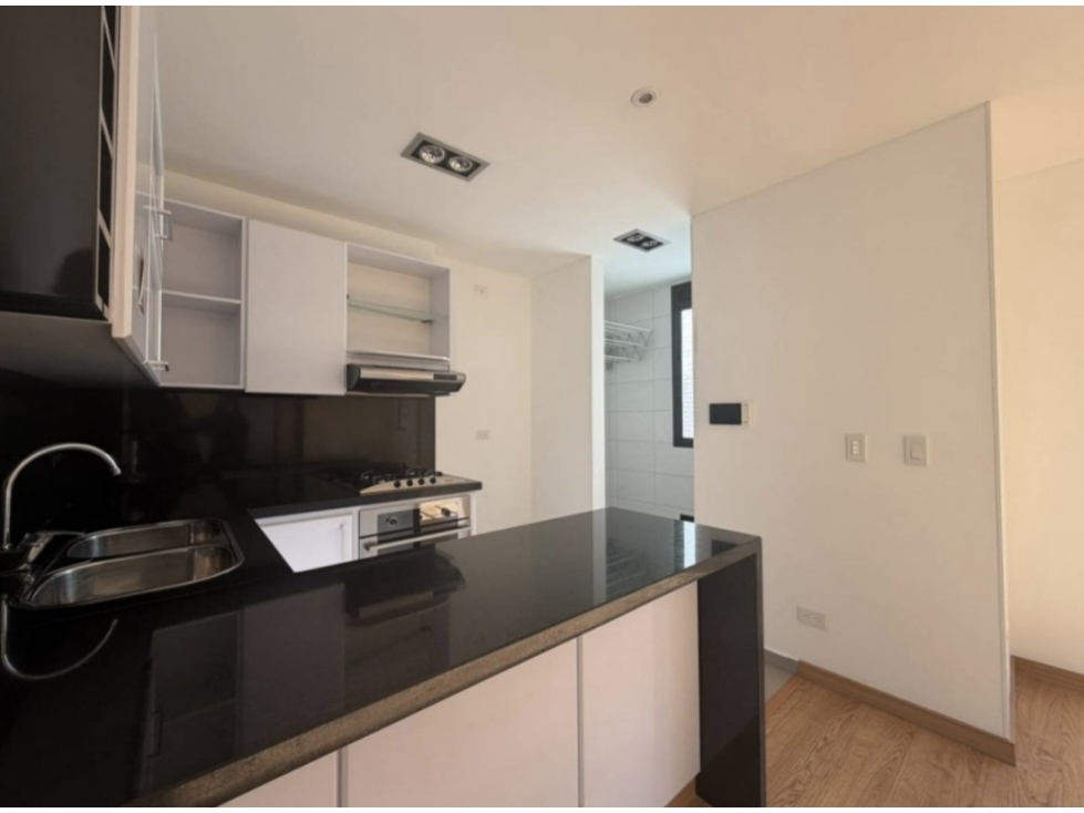 Apartamento para arriendo de 60 metros Chico Norte — foto 4