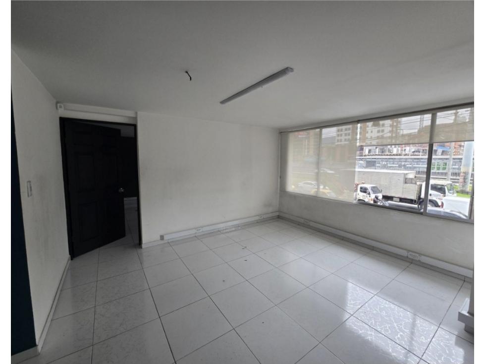 Casa comercial para arriendo de 550 metros la Castellana — foto 6