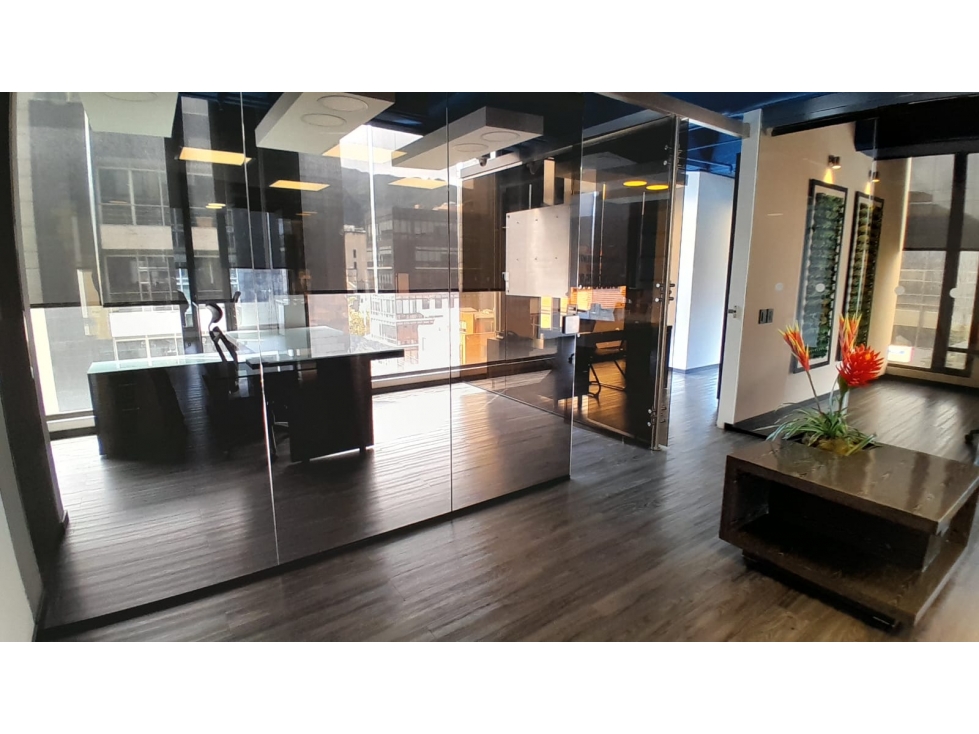 VENTA O ARRIENDO EXCLUSIVA OFICINA AMOBLADA EN ZONA 93- CHICO-130 M2 — foto 5