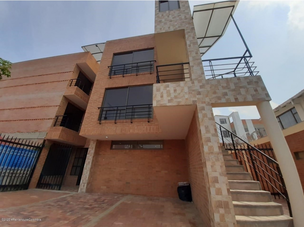 CHIA VENTA Apartamento 103,33 mtrs2 3 hab 3 baños parq.Villa Olímpica