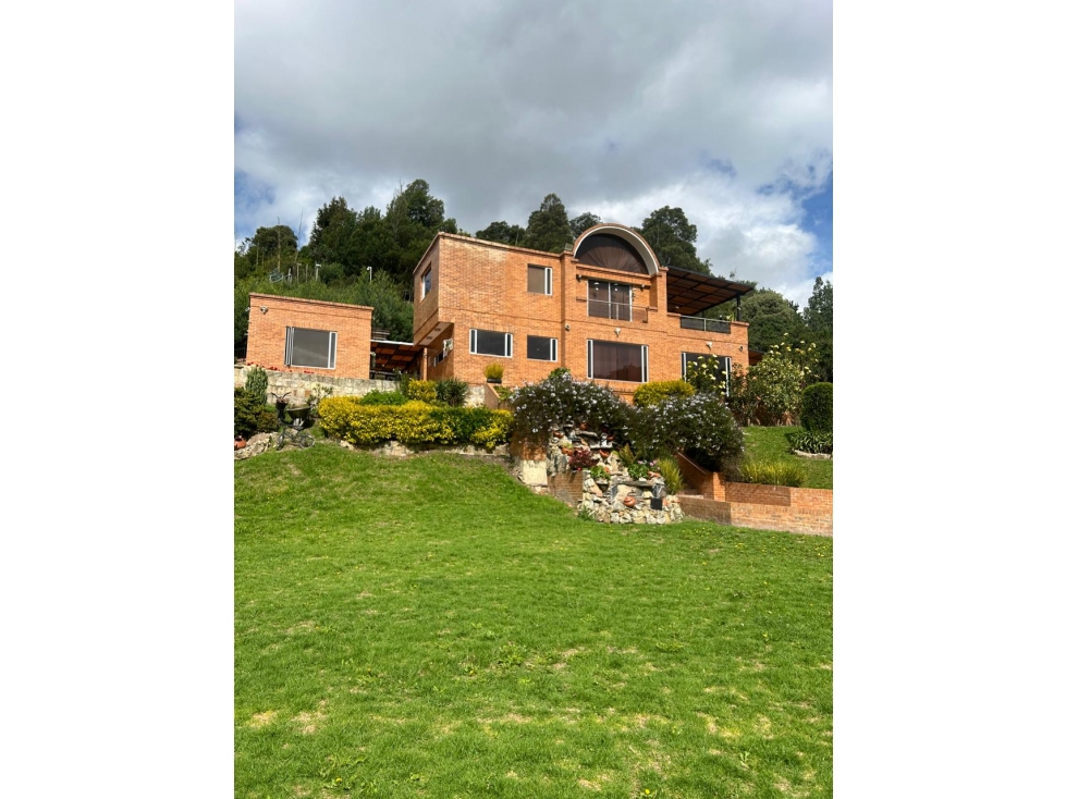 CASA CONJUNTO YERBABUENA CHIA NORTE DE BOGOTA