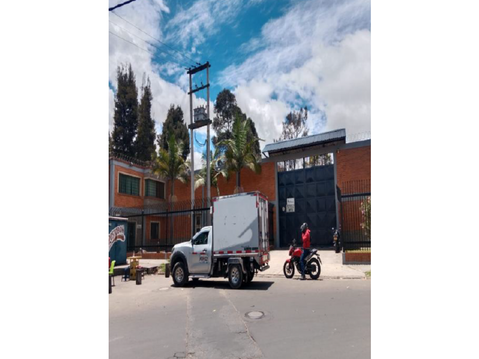 BODEGA COMERCIAL Y LOGISTICA GG