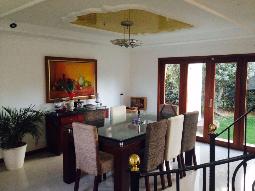 VENTA/ARRIENDO Chía 2 niveles ,5 alc 7 baños,6 parq - 4
