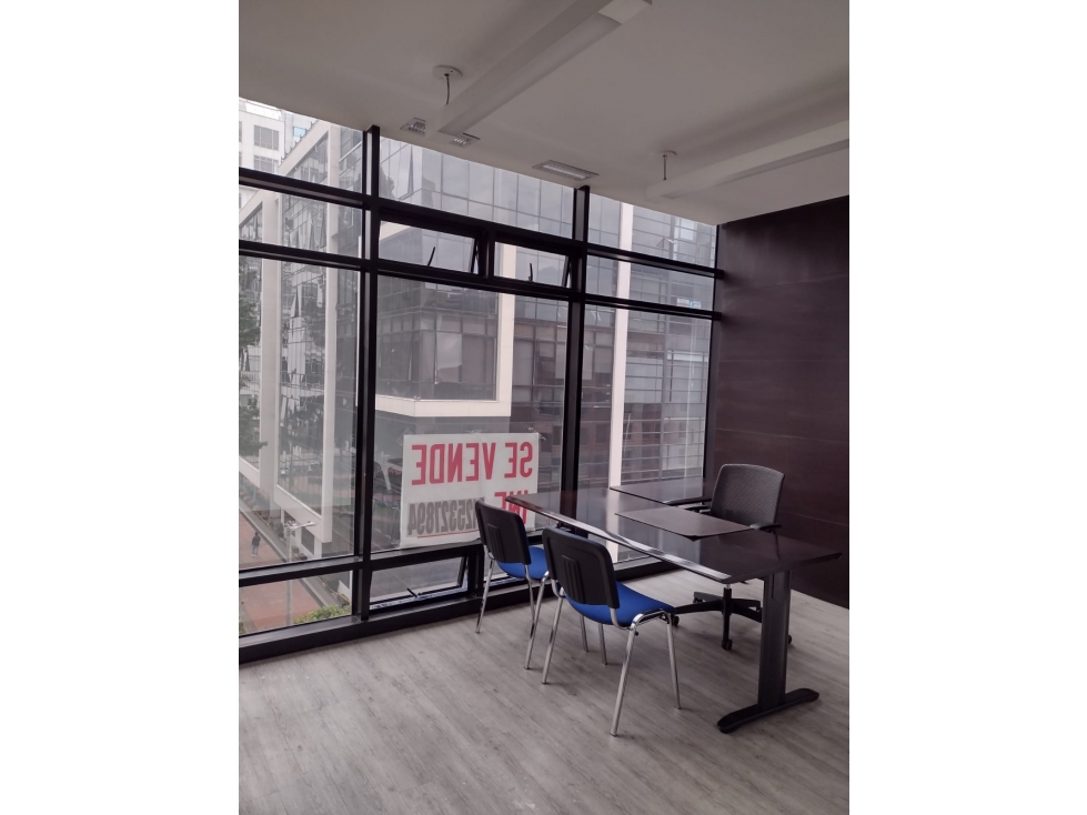 VENDO/ARRIENDO ESPECTACULAR OFICINA AMOBLADA EN LA 98 CON 9A, 54 M2 — foto 4