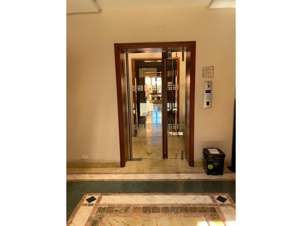 APARTAMENTO VENTA BOGOTA ZONA RESIDENCIAL CON RENTA — foto 3